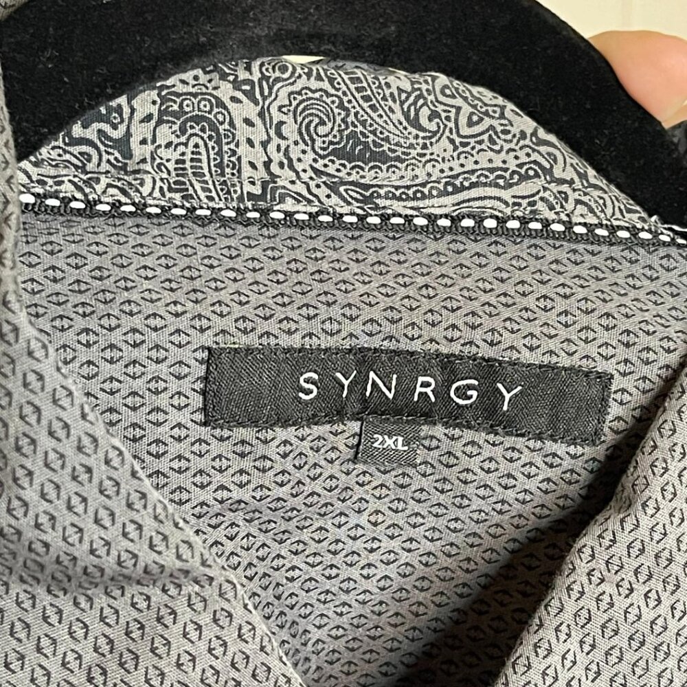 Synrgy Gray Micro-Pattern Button-Down Shirt Size … - image 5